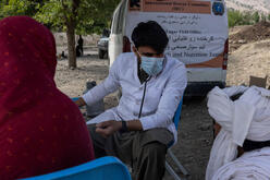 IRC doctor tending to wounded following earthquake in Afghanistan