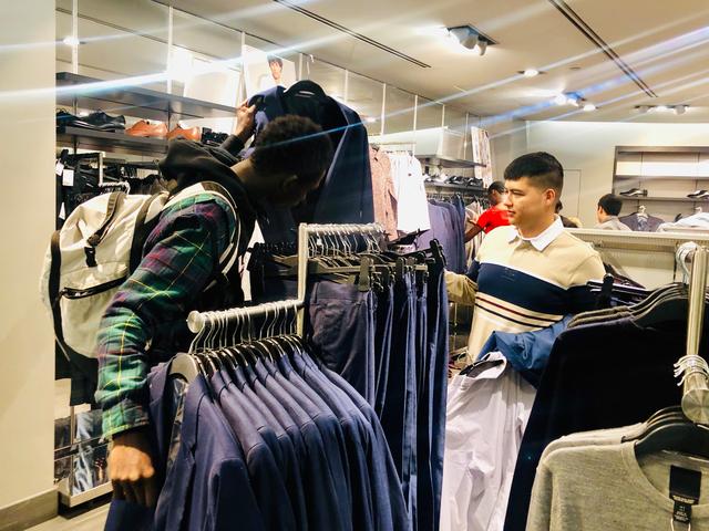 Dress For Success With The Lits International Rescue Committee Irc