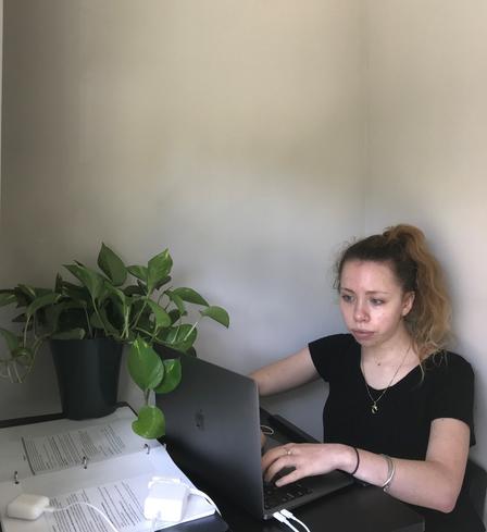 Fia searches the web to find resources for humanitarian immigrant families in Baltimore.