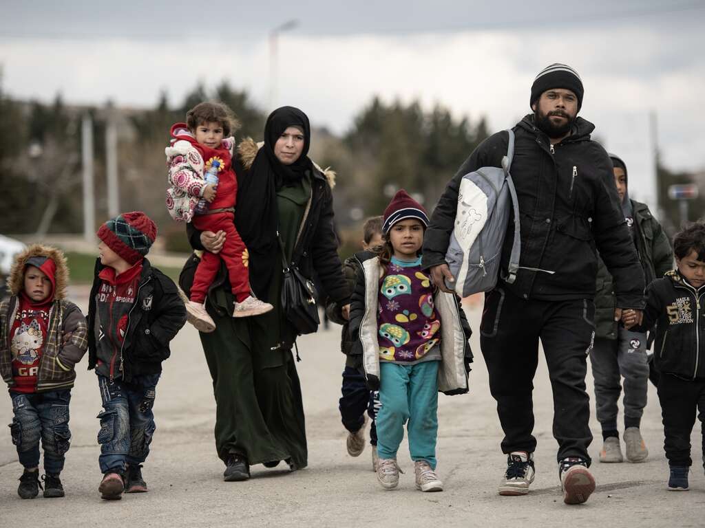 En familj på flykt i Libanon. 