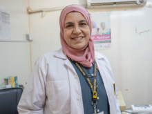 IRC midwife, Safiah, at an IRC health center in Zaatari refugee camp in Jordan.