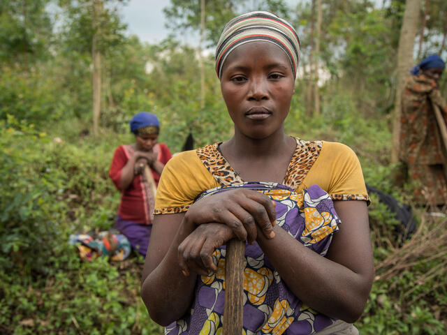 Kvinnlig bonde i Demokratiska republiken Kongo