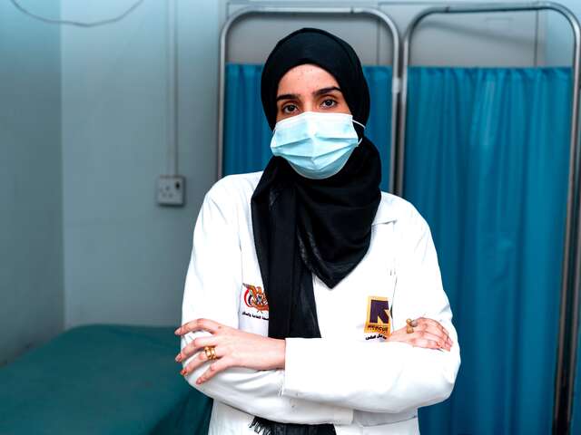 Dr. Maram Al-Jafri, 34 years, Aden 