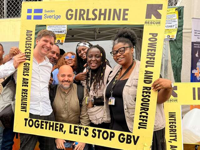 RESCUE:s personal under världsdagen för humanitärt arbete.