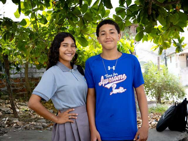 Amber and Yari posing and smiling. 