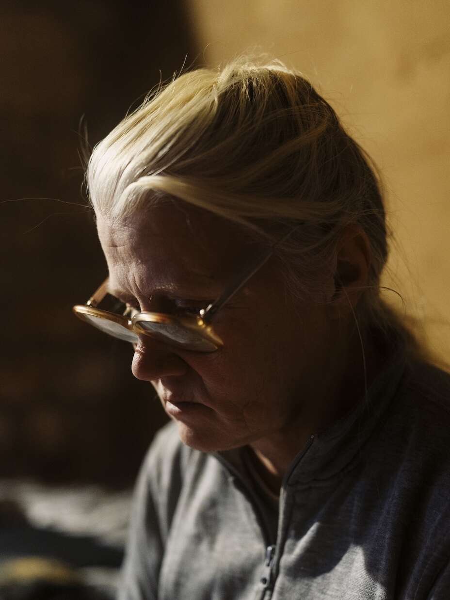 책을 읽는 나탈리아