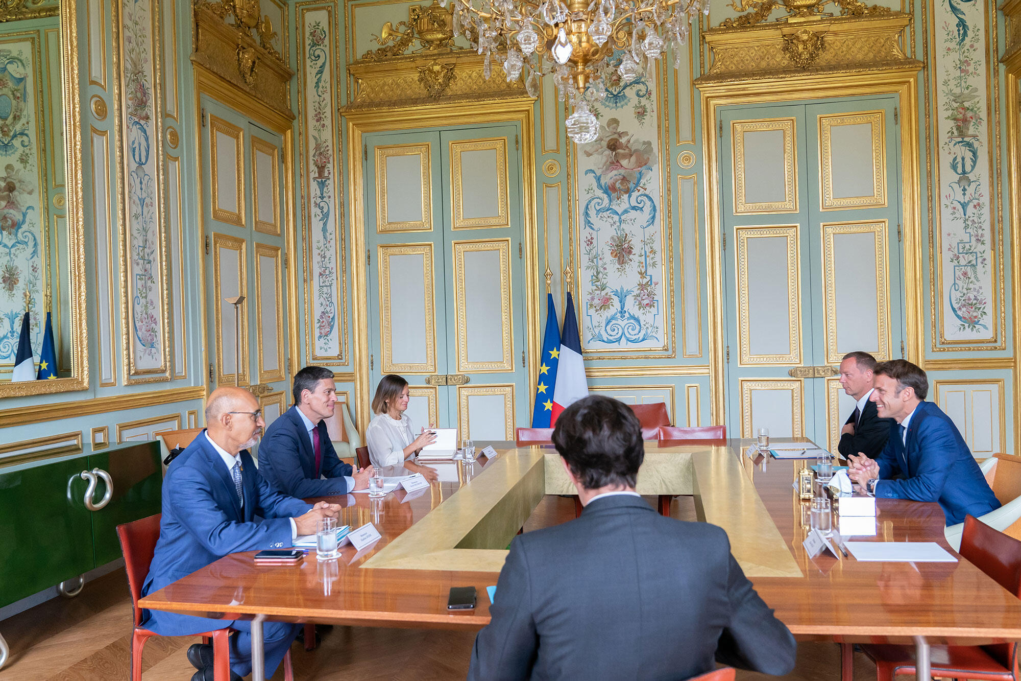 French President Macron with IRC CEO David Miliband and Europe Senior Vice-President Harlem Désir