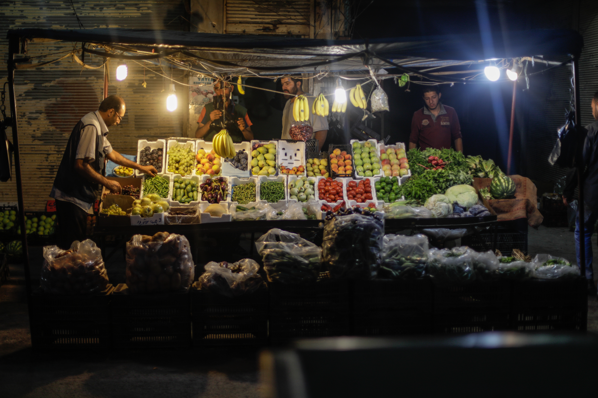 Vegatable in Idlib, Syria at night