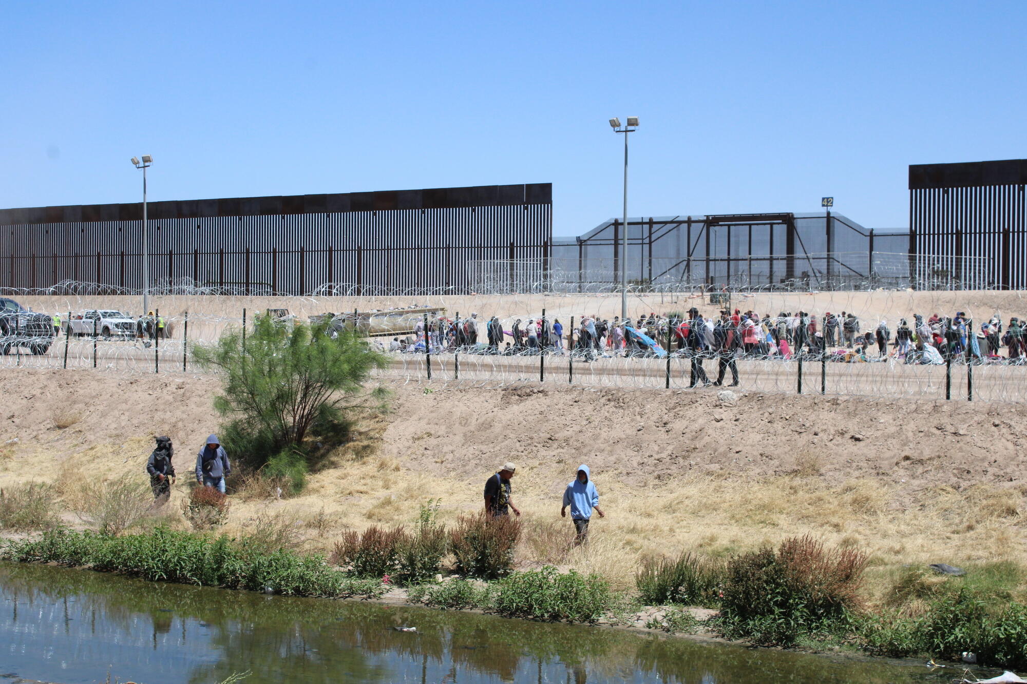 People queuing at the US-Mexico border.