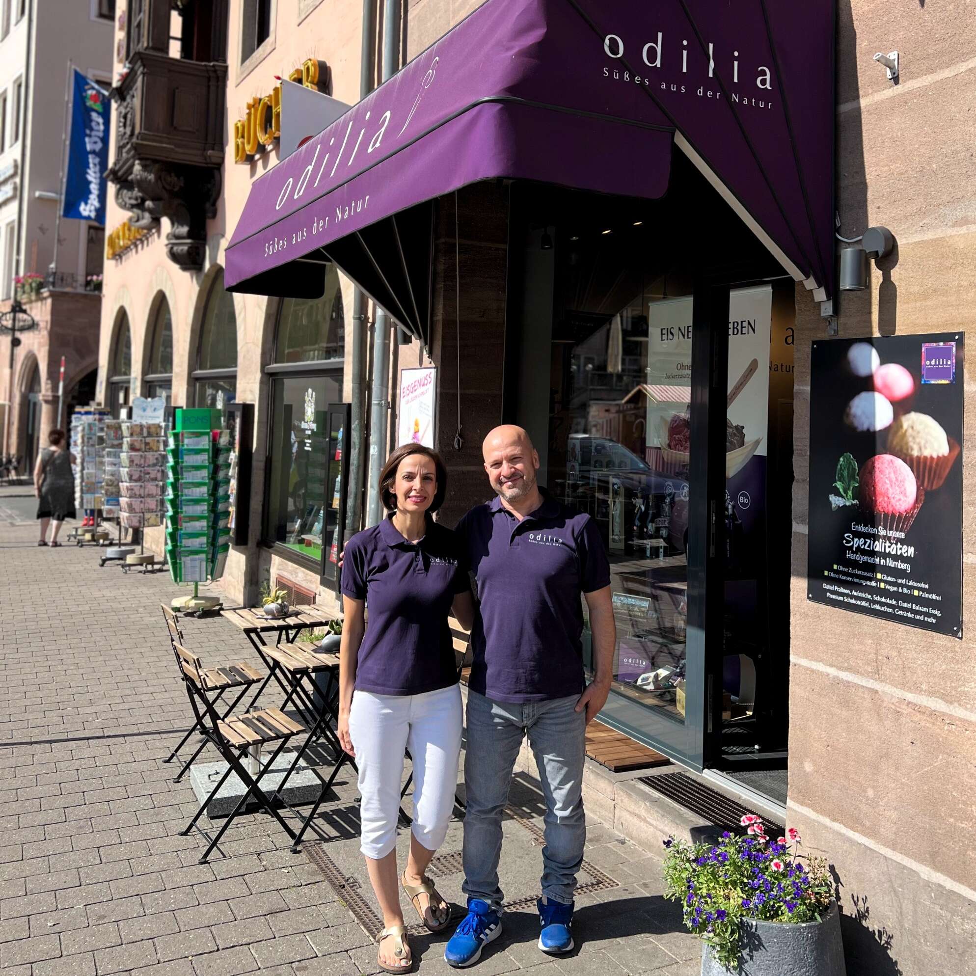 Esra visits Odilia