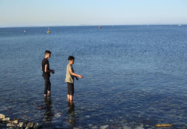 Wahida's sons in Lesvos.