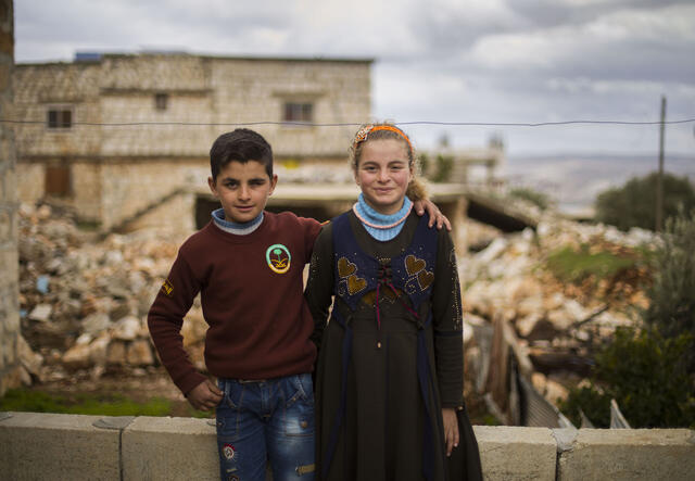 Twins Aisha and Ali from Syria