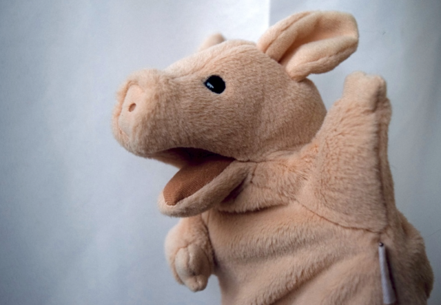 A pink pig puppet called Javi used by the IRC in play therapy with children
