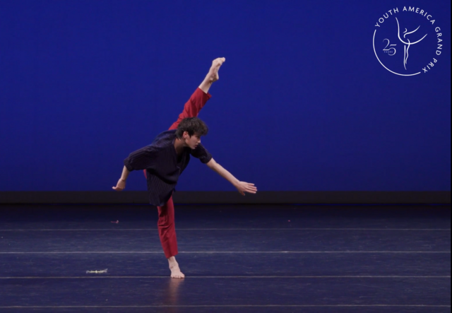 이강원 무용수의 공연