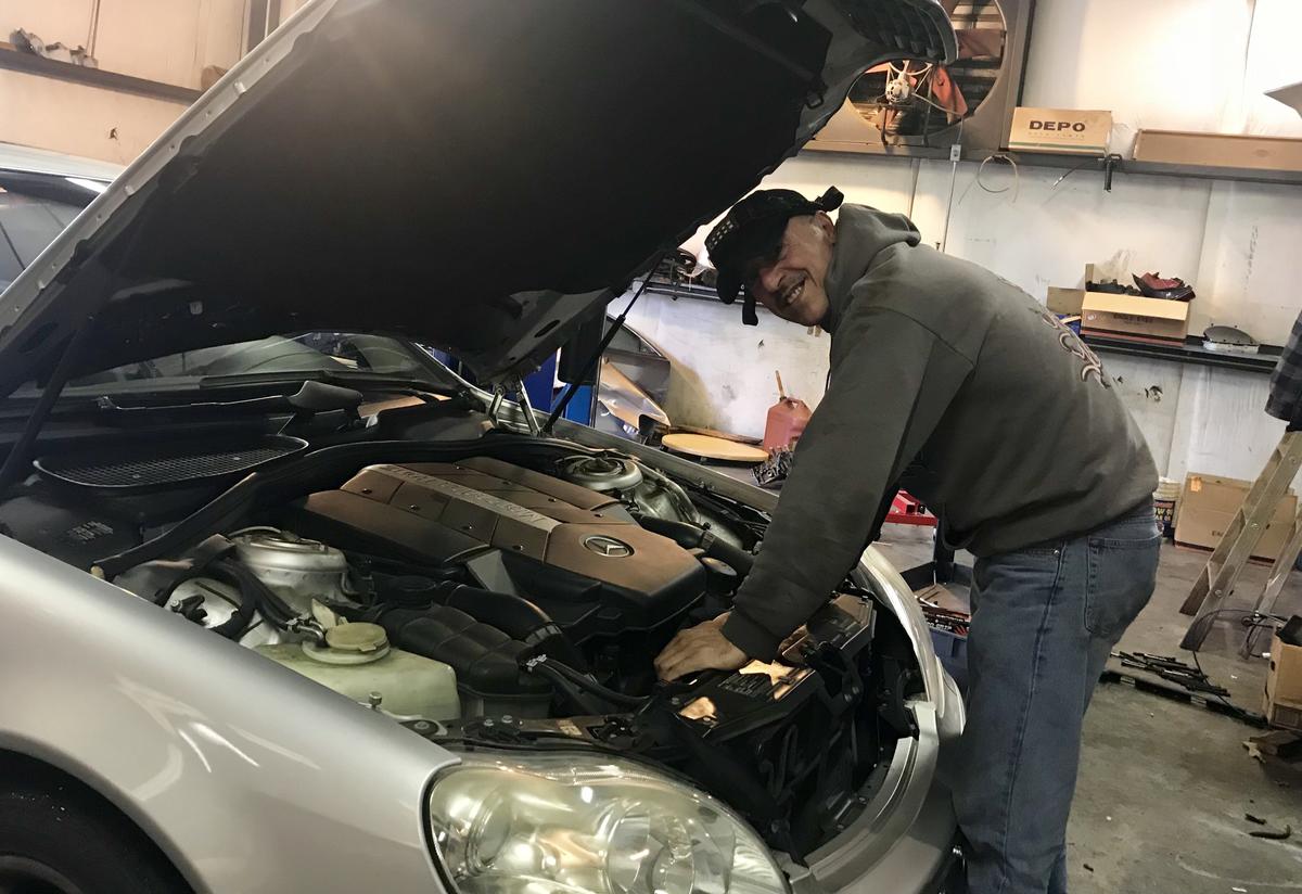 Mohammad at work at The Best Works Auto Care Center in Roswell. Mohammad at work at The Best Works Auto Care Center in Roswell.