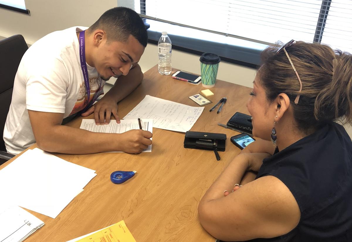 93 individuals were assisted with citizenship applications across the three workshop sites! 93 individuals were assisted with citizenship applications across the three workshop sites!