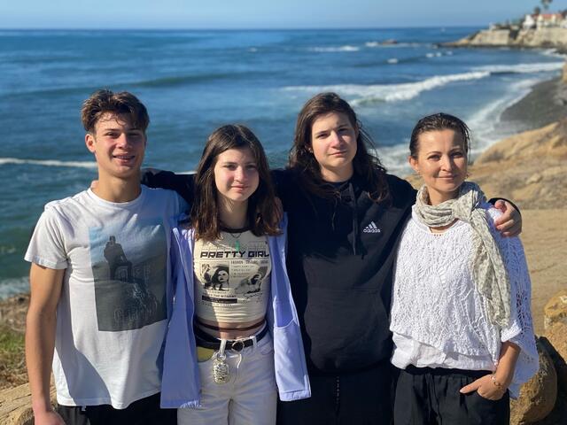 Ukrainian family goes to California at the beach