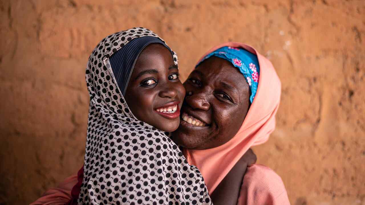 Light the way for refugees this holiday season | The IRC