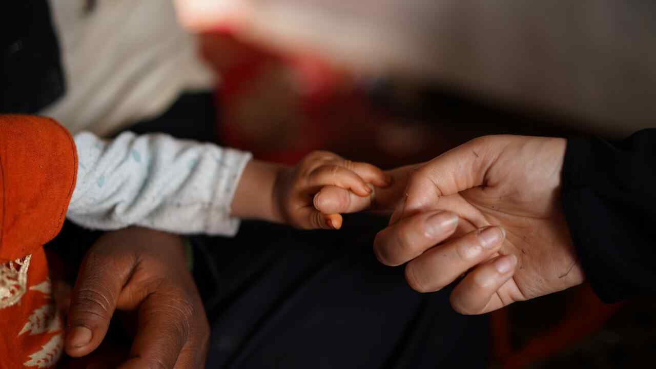 Photo story: A mobile health team treats malnutrition in Yemen - Vimarsana News