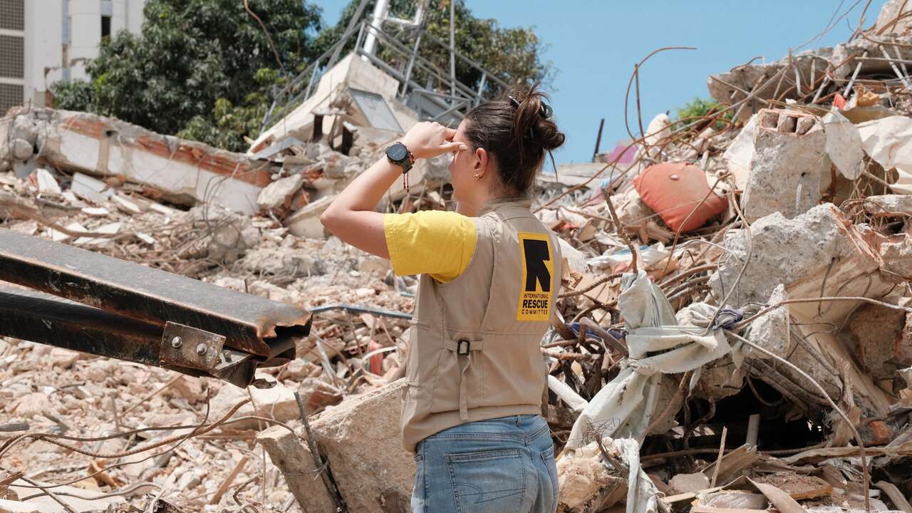IRC launches health, child protection response as Colombia earthquake death toll rises