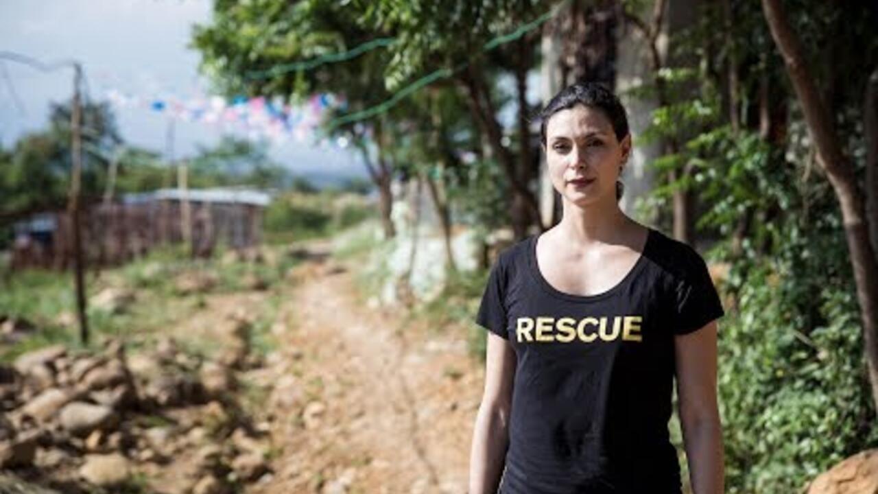 Morena Baccarin meets resilient Venezuelan refugee mothers | International Rescue Committee (IRC)