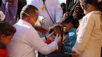 Health workers treat displaced children in northeastern Syria