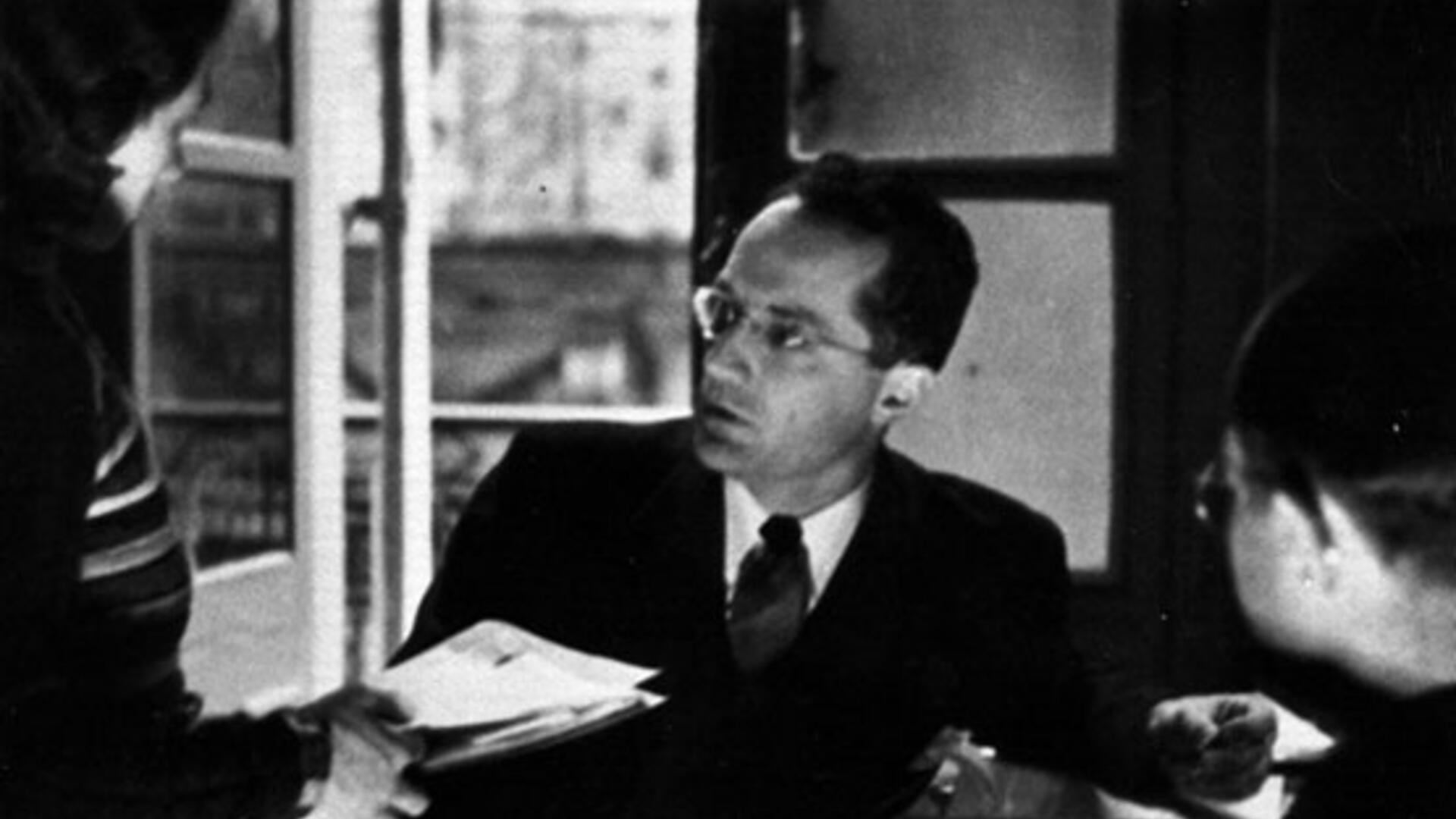 Varian Fry in 1940 Varian Fry led an incredibly complex and dangerous operation to rescue thousands of people from Nazi-controlled France at the height of World War II.